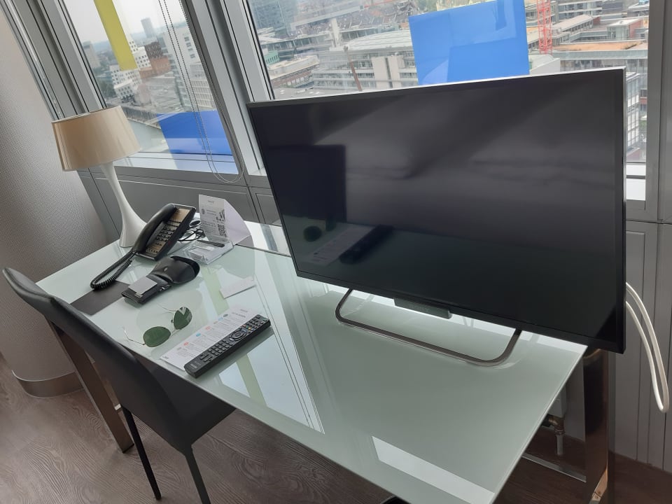 Zimmer INNSiDE by Meliá Düsseldorf Hafen