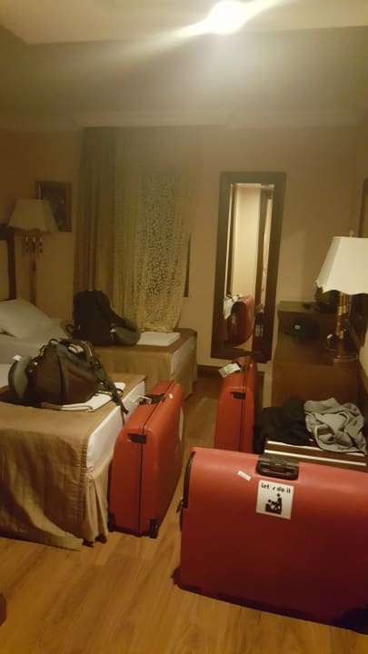 Zimmer Latanya Park Resort