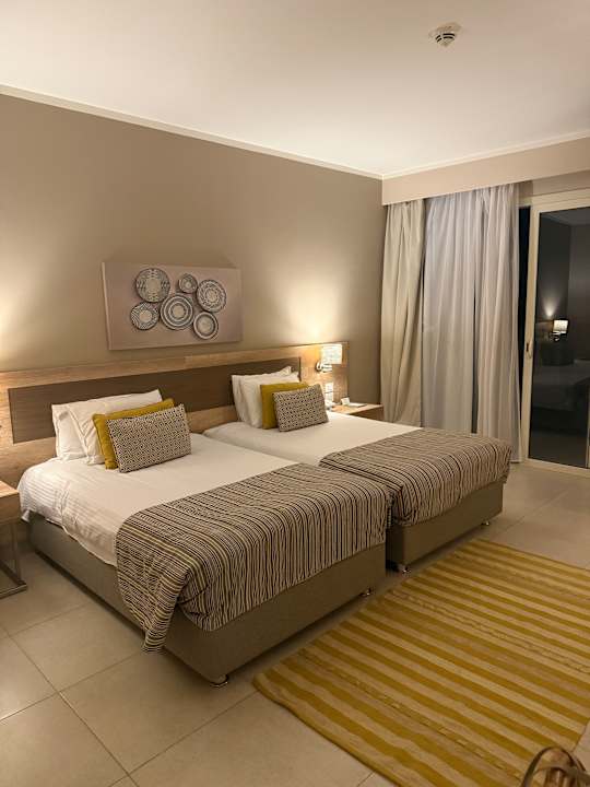 Zimmer Steigenberger Resort Ras Soma