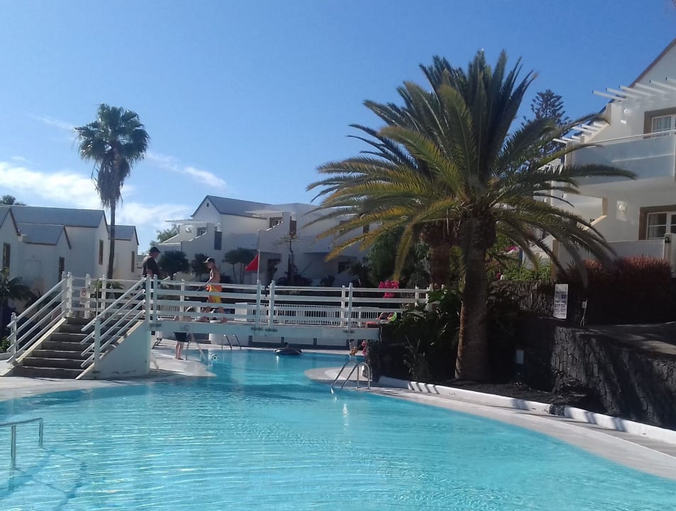 Weihnachten 2018 am Pool, 25 Grad Wassertemperatur und ca. 2 Apartamentos LIVVO Morromar
