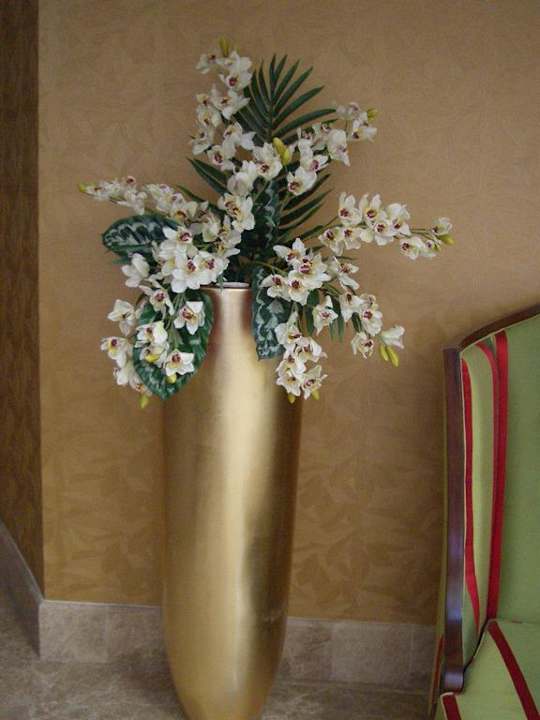 Blumenschmuck an der Lobby Granada Luxury Okurcalar