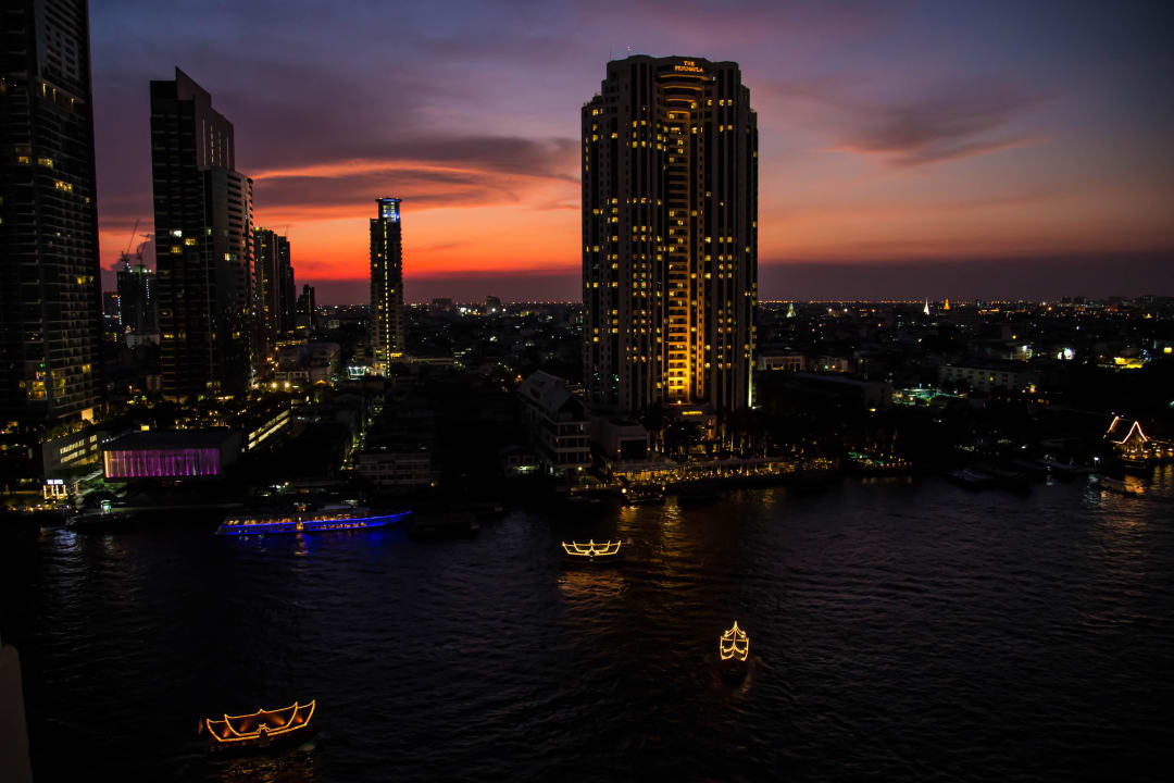 Sonnenuntergang auf dem Balkon Shangri-La Hotel, Bangkok