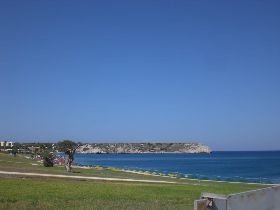 Strandaussicht links Marianna Palace Hotel