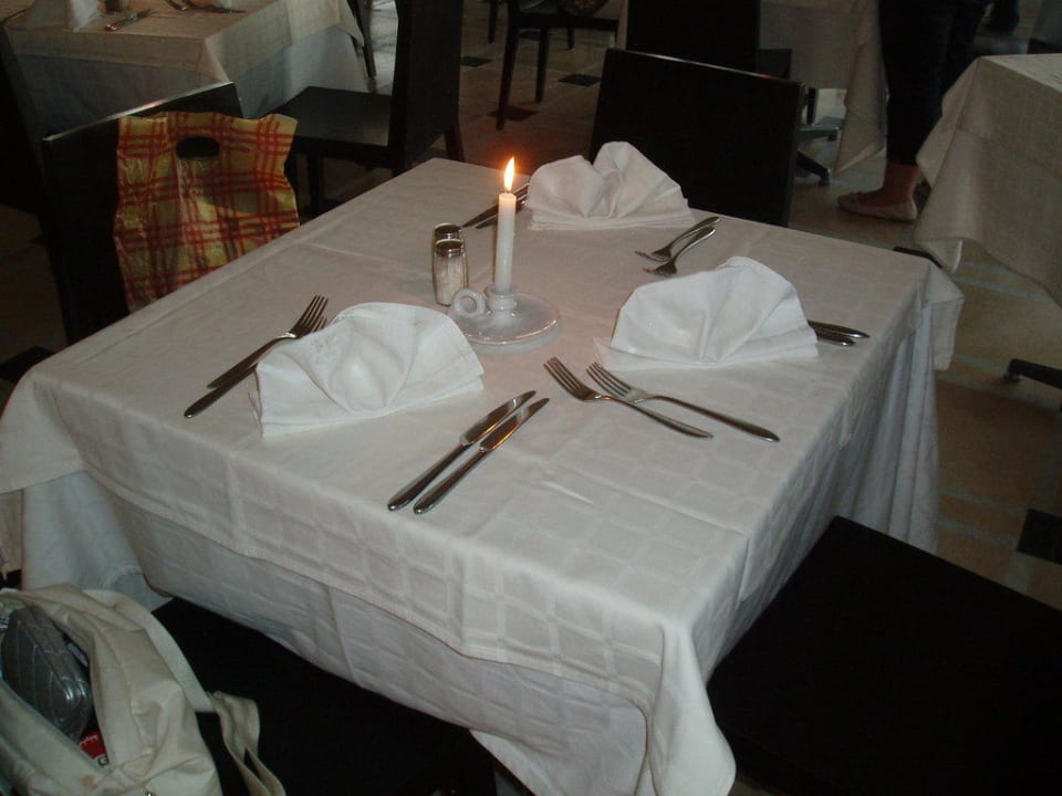 Gedeckter Tisch Calimera One Resort Jockey