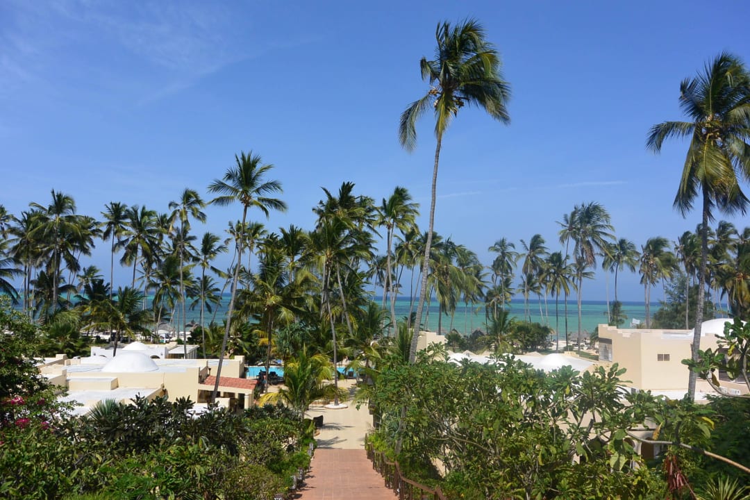 Blick von der Treppe  TUI Blue Bahari Zanzibar