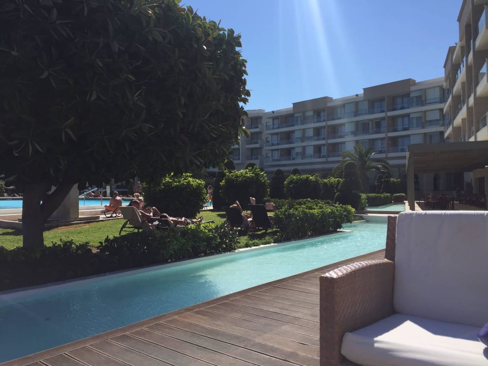 Blick von der Poolbar The Ixian Grand & All Suites
