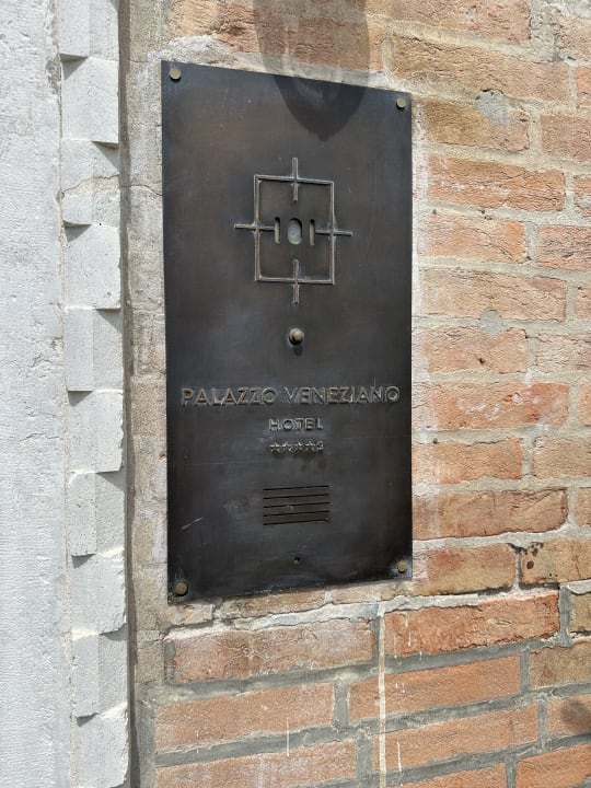 Außenansicht Palazzo Veneziano