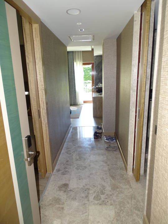 Eingang Familienzimmer 201 Club Grand Aqua