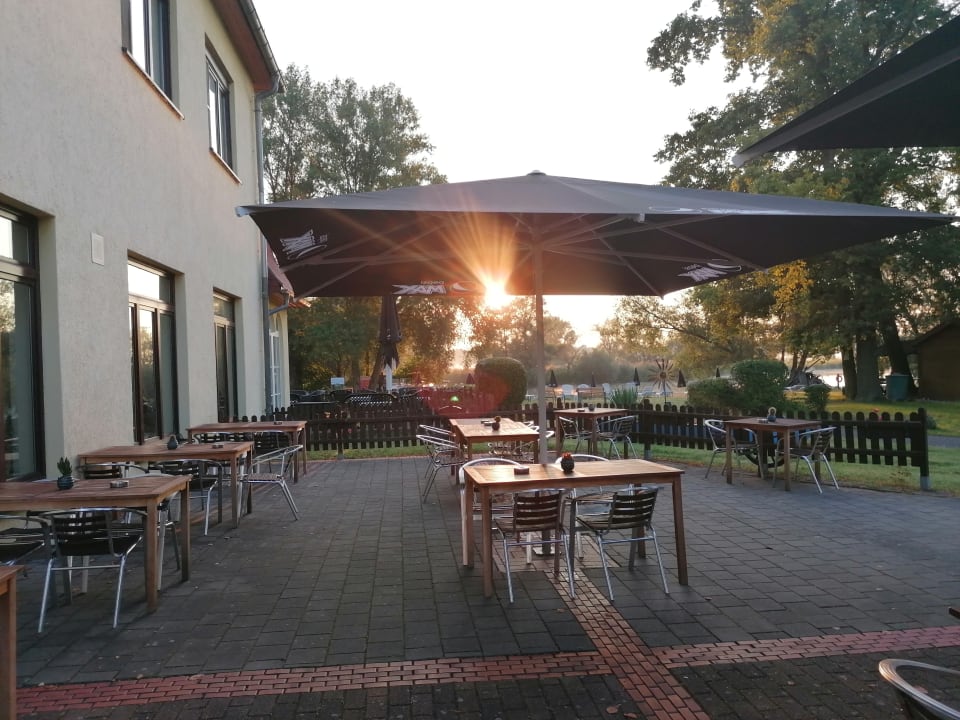 Außenansicht Seehotel Brandenburg a.d. Havel