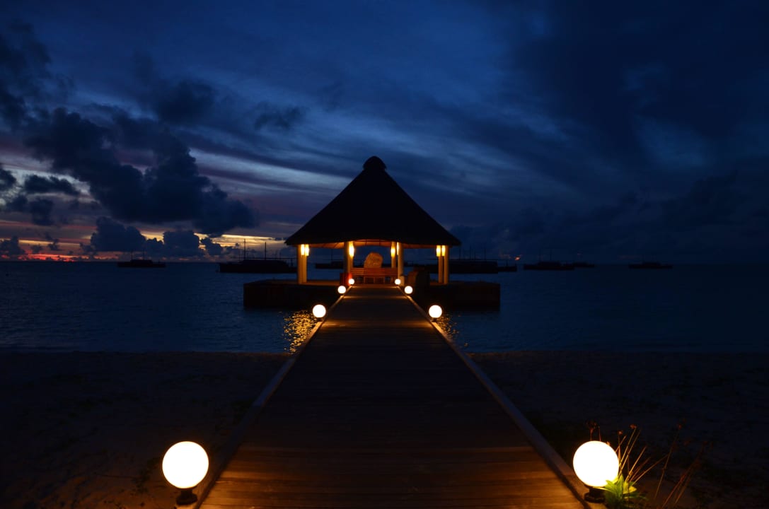 Jetty Safari Island Maldives
