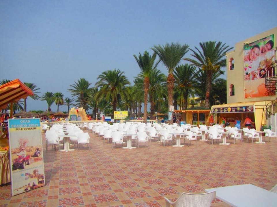 Teressa Houda Golf & Beach Club