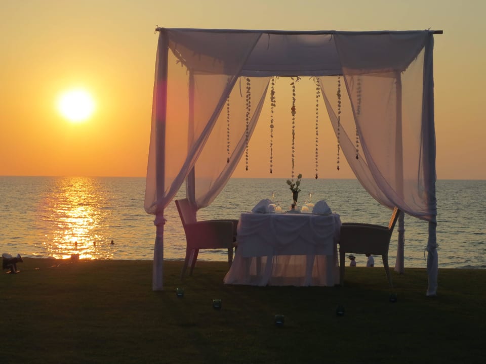 Candlelight Dinner Strand The Sands Khao Lak by Katathani