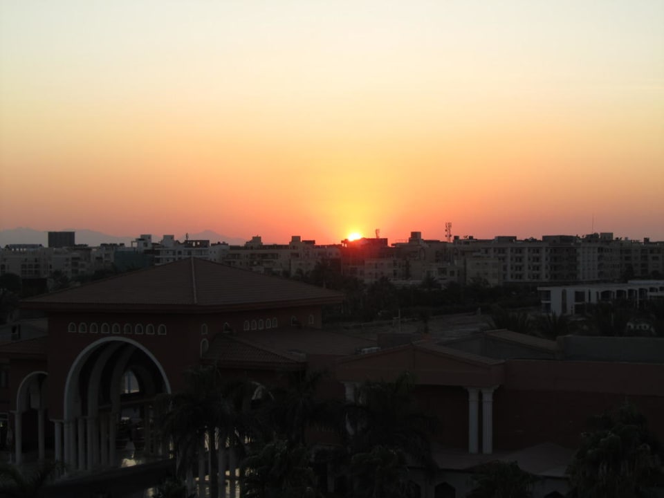 Sonnenuntergang Siva Grand Beach