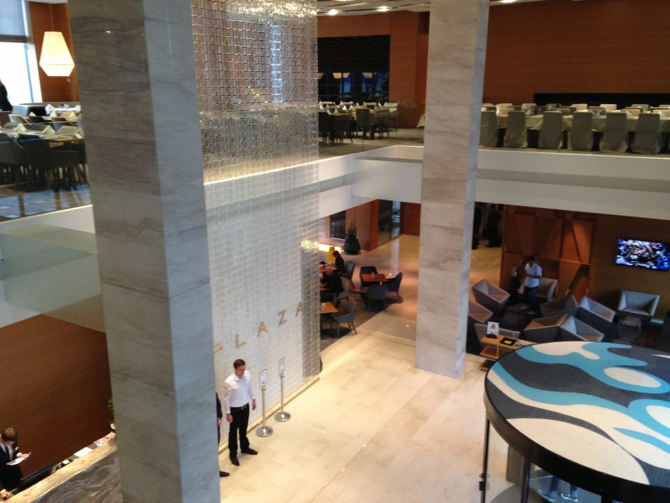 Blick vom Restaurant  Radisson Blu Plaza Hotel Ljubljana