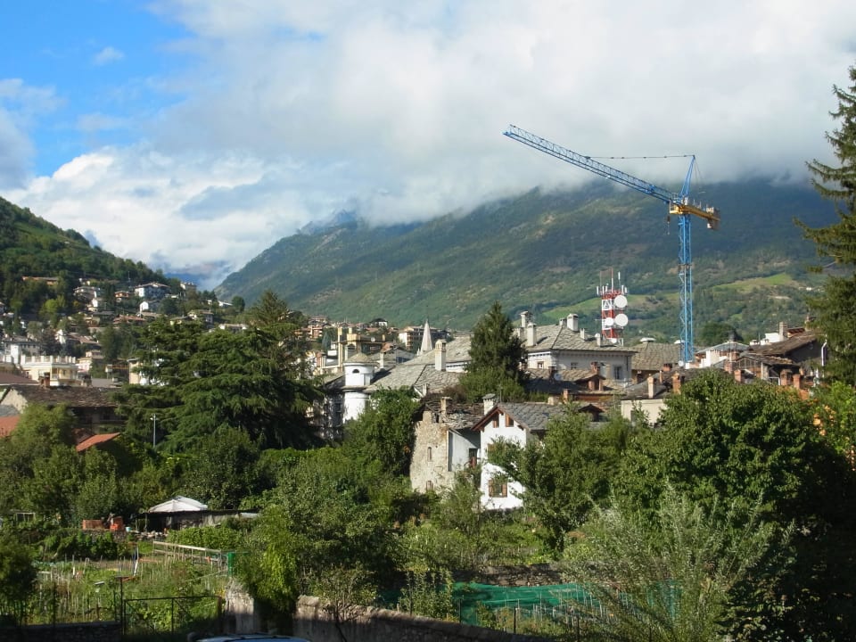 Ausblick von der Hotelterrasse HB Aosta Hotel