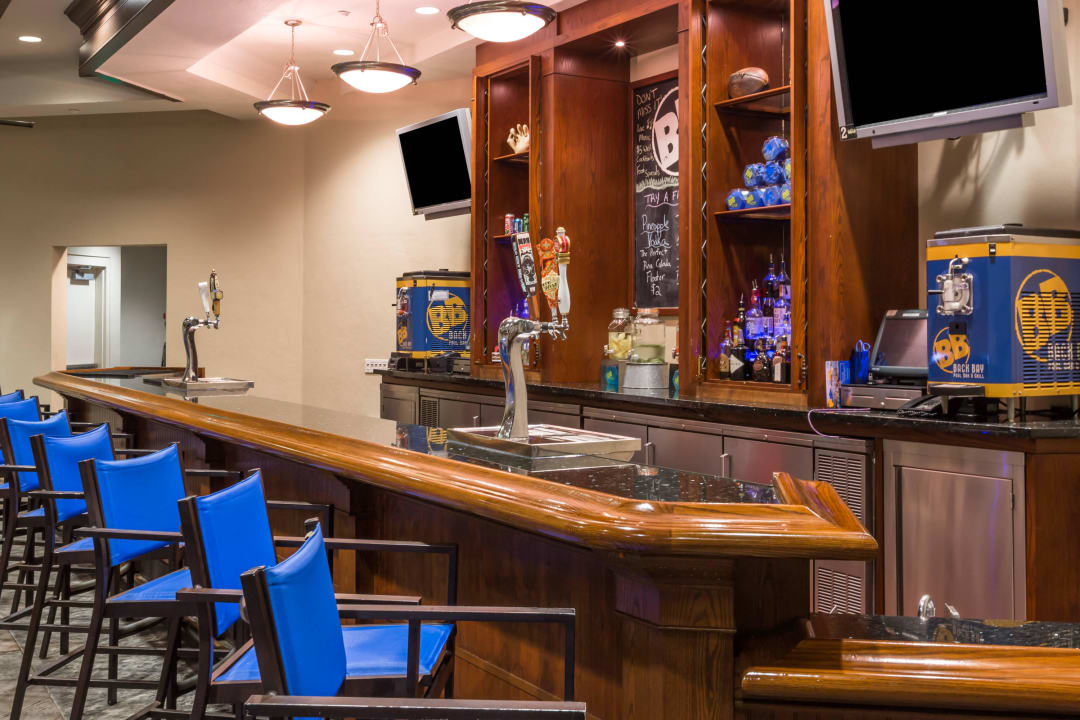 Back Bay Pool Bar and Grille Wyndham Grand Orlando Resort Bonnet Creek