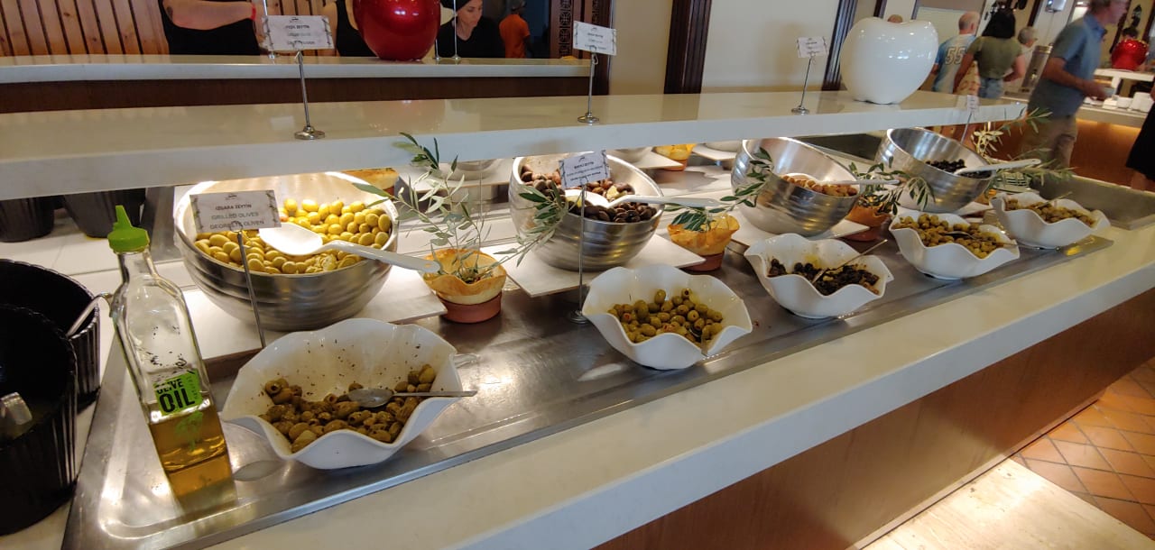 Gastro Salamis Bay Conti Resort Hotel & Casino