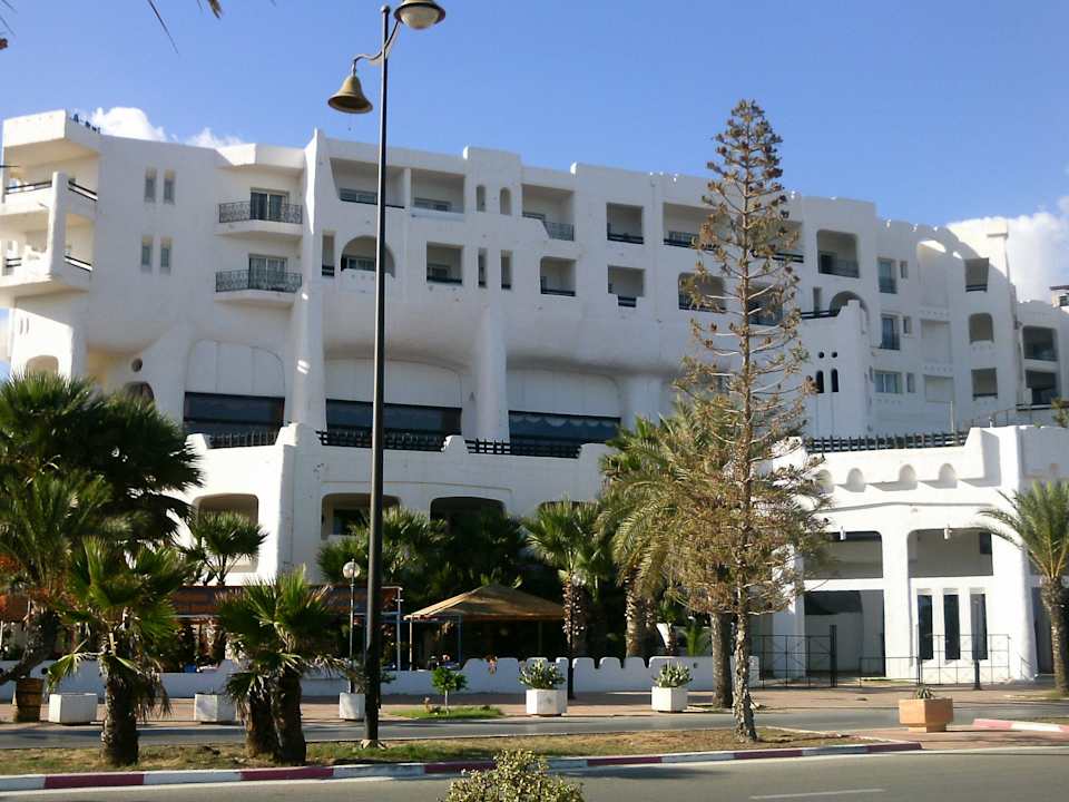 Vom Strand aus gesehen Hotel Yasmine Beach Resort