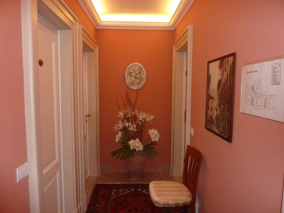 Flur zu den Zimmern  Hotel Villa Delle Palme