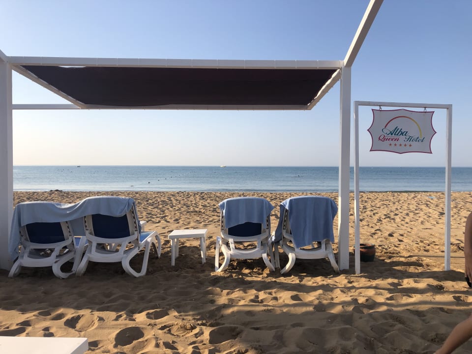 Strand Alba Queen Hotel