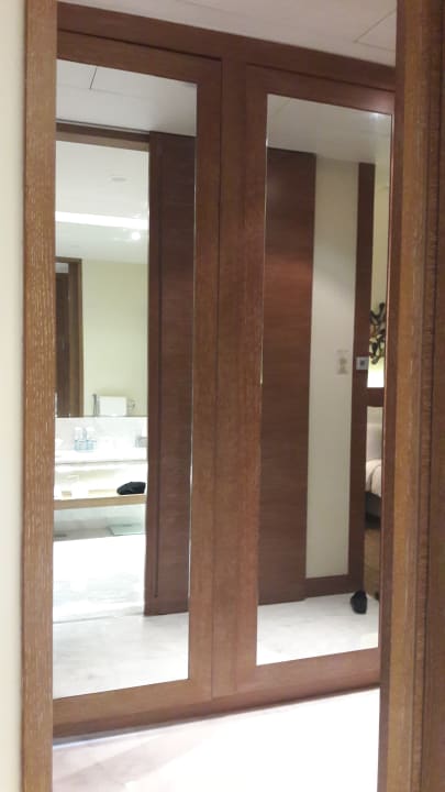 Zimmer JW Marriott Absheron Baku