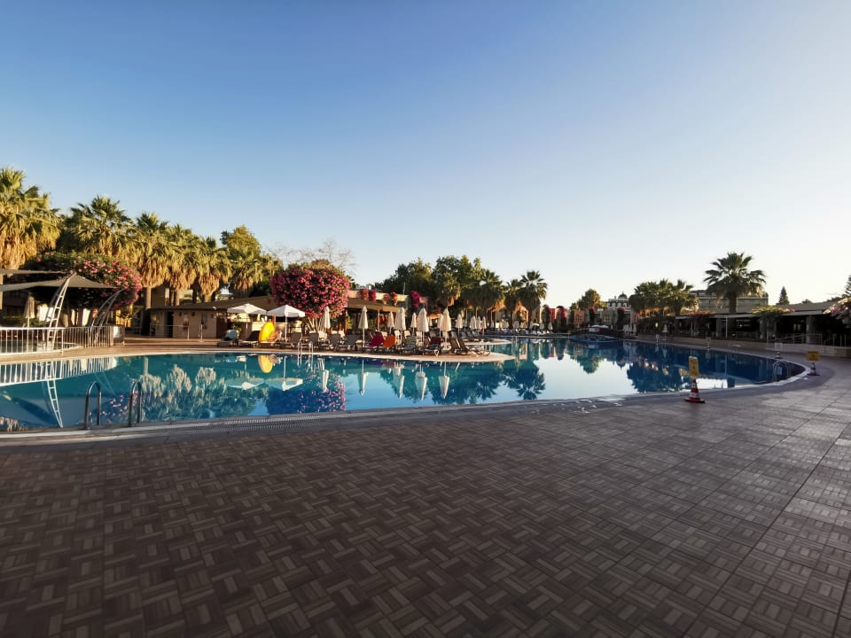 Pool VONRESORT Golden Beach