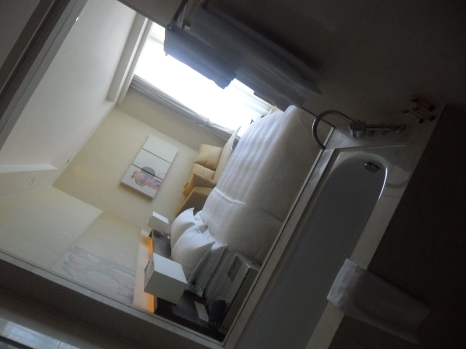 Bad, mit Rollo Sheraton Nha Trang Hotel & Spa