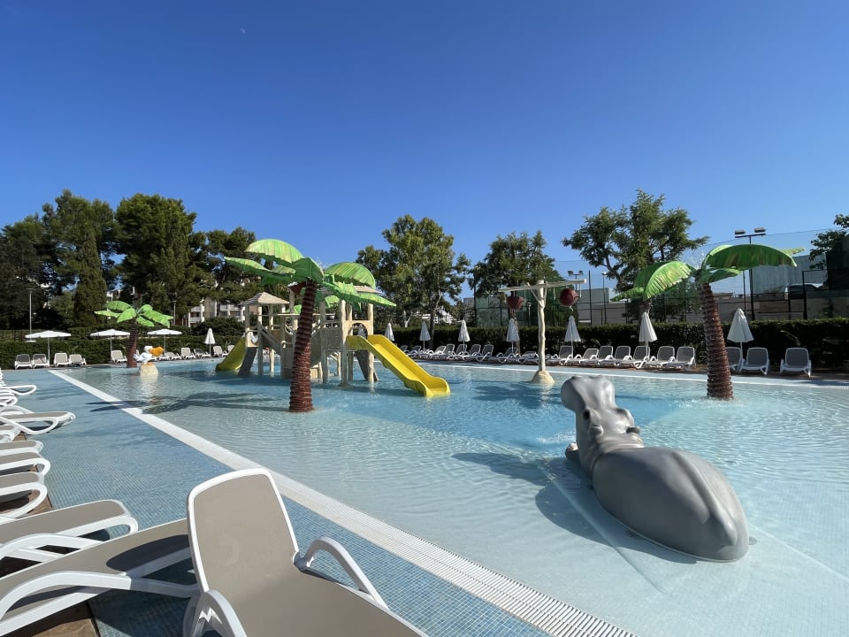 Pool Protur Vista Badia Aparthotel