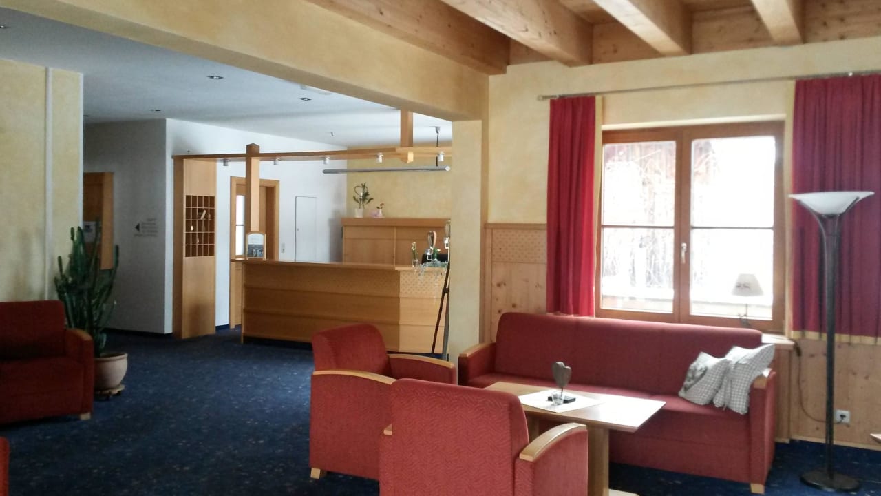 Rezeption Hotel Gasthof Zum Goldenen Löwen