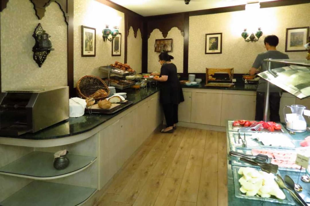 Im Frühstücksraum Orient Express & Spa by Orka Hotels