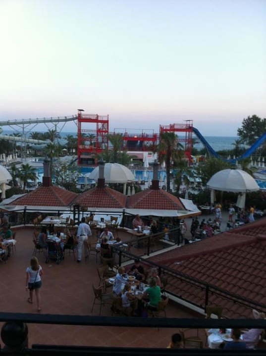 Pred večerou Asteria Family Belek