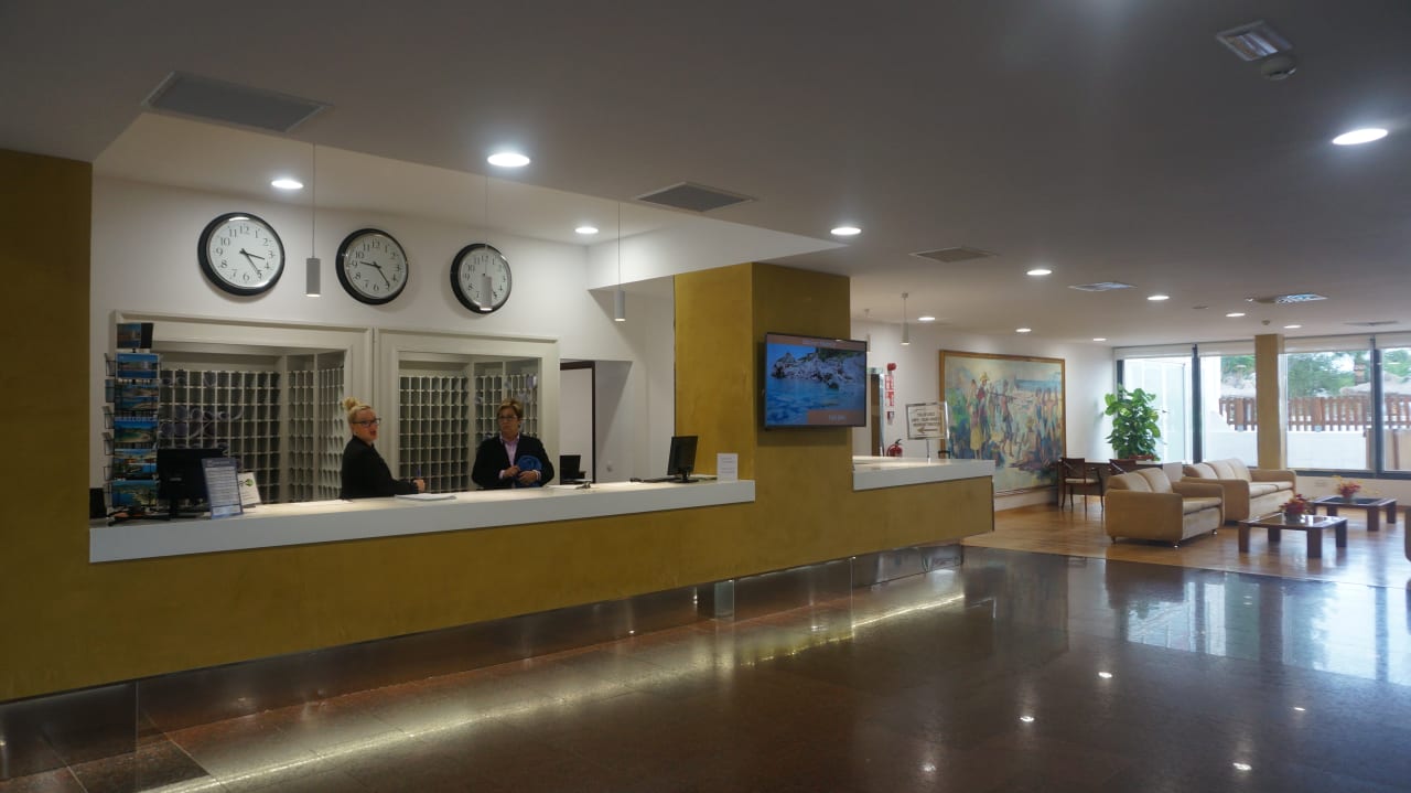 Lobby Hotel Vibra Beverly Playa