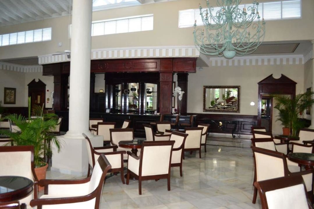 Lobby Bahia Principe Luxury Ambar