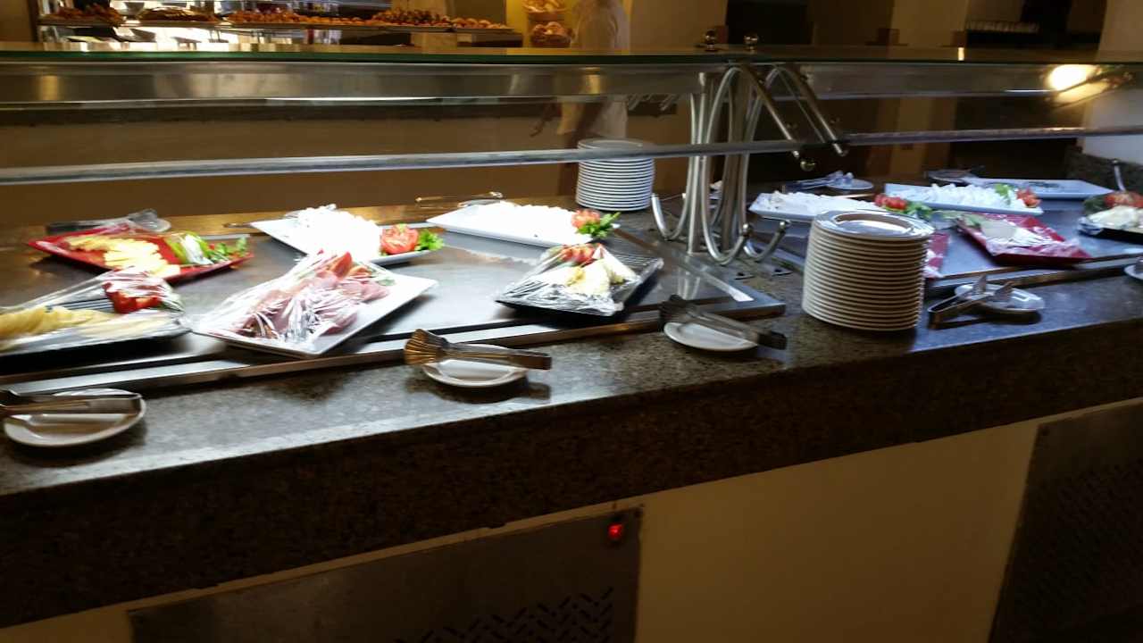 Gastro Shams Alam Beach Resort