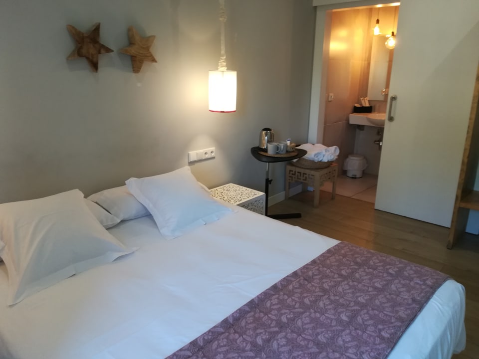 Zimmer The Corner House