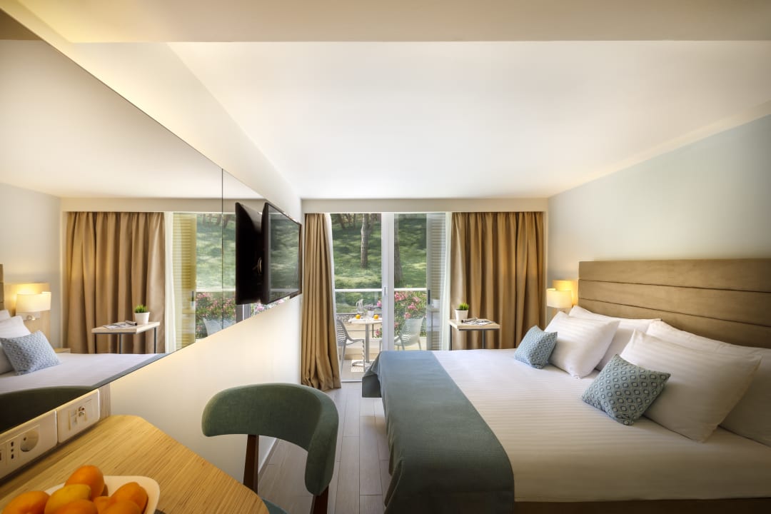 Zimmer Valamar Girandella Designed for Adults