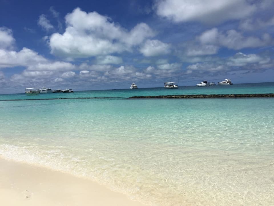 Traumhafter Strand an der Lagunenseite  Kuramathi Maldives
