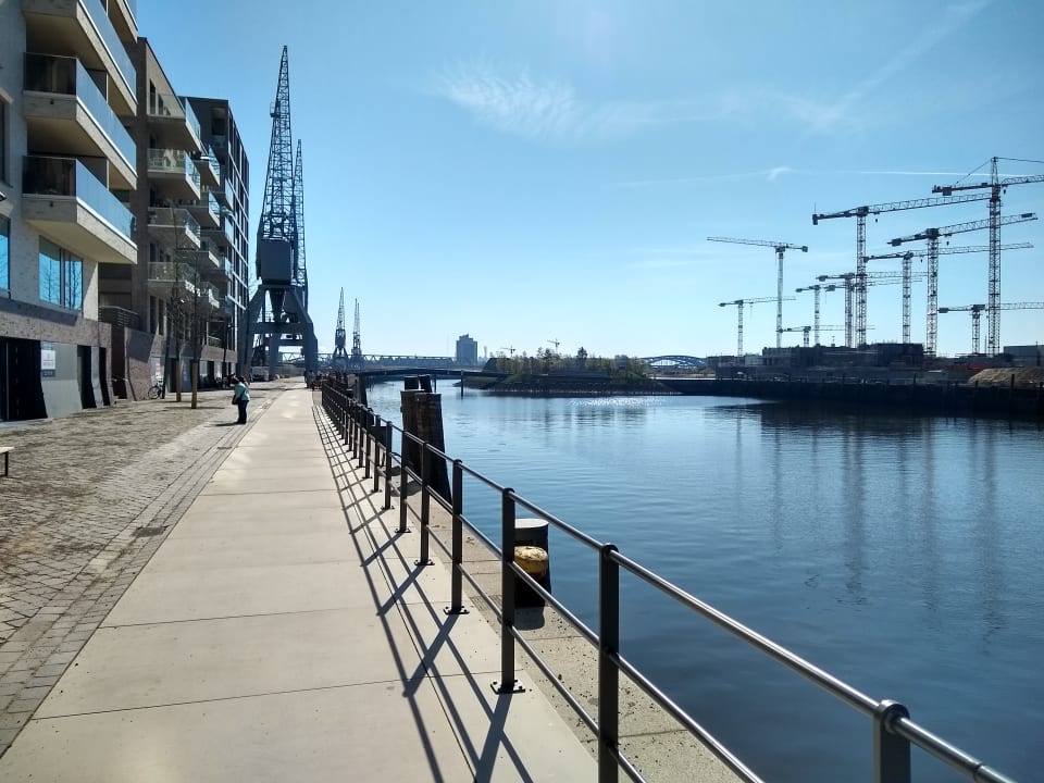 Ausblick JUFA Hotel Hamburg HafenCity