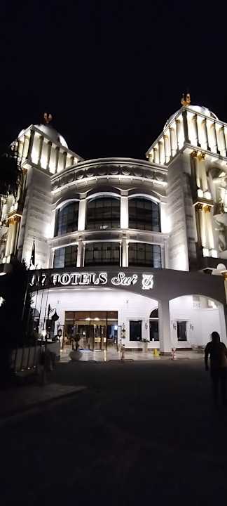 Außenansicht Oz Hotels Sui Resort