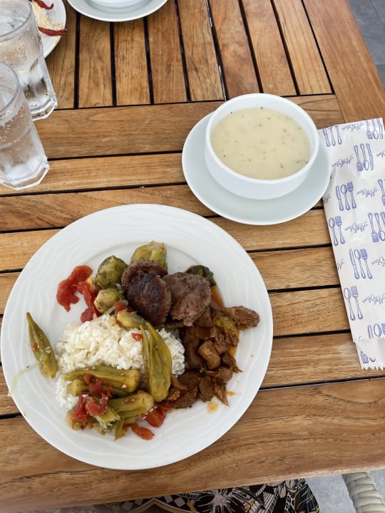 Gastro Side Su Hotel