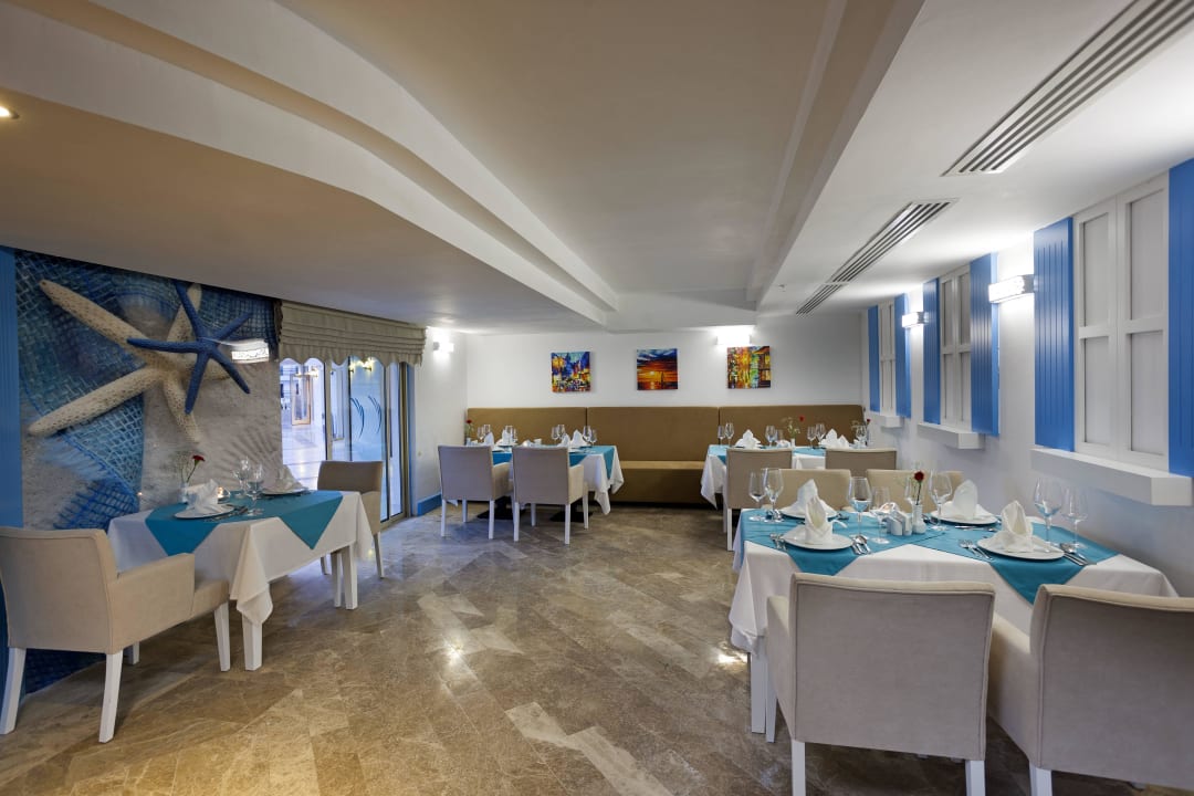 Meditarren a la carte Restaurant Asteria Bloom Side