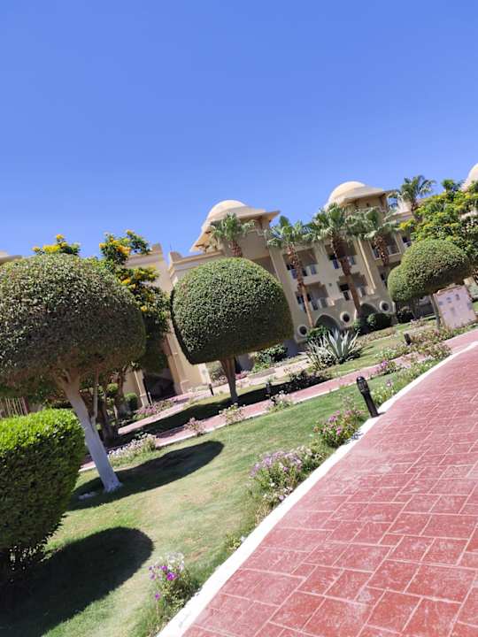 Gartenanlage Serenity Alpha Beach