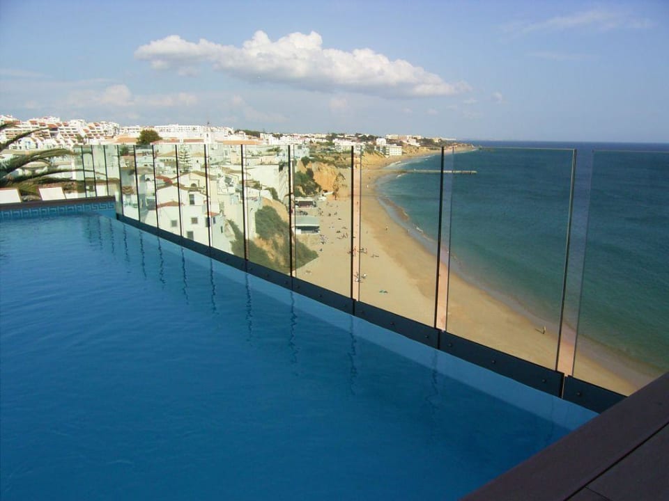 Pool mit Meerblick Rocamar Exclusive Hotel & Spa