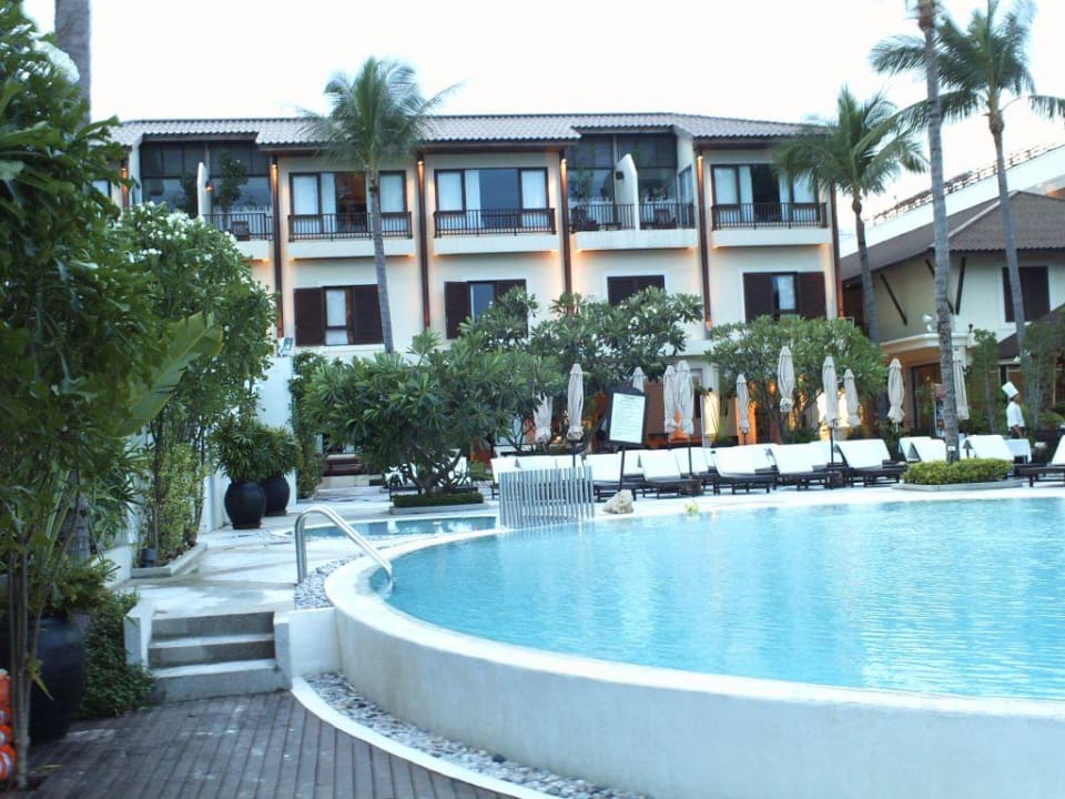 Hauptgebäude Iyara Beach Hotel