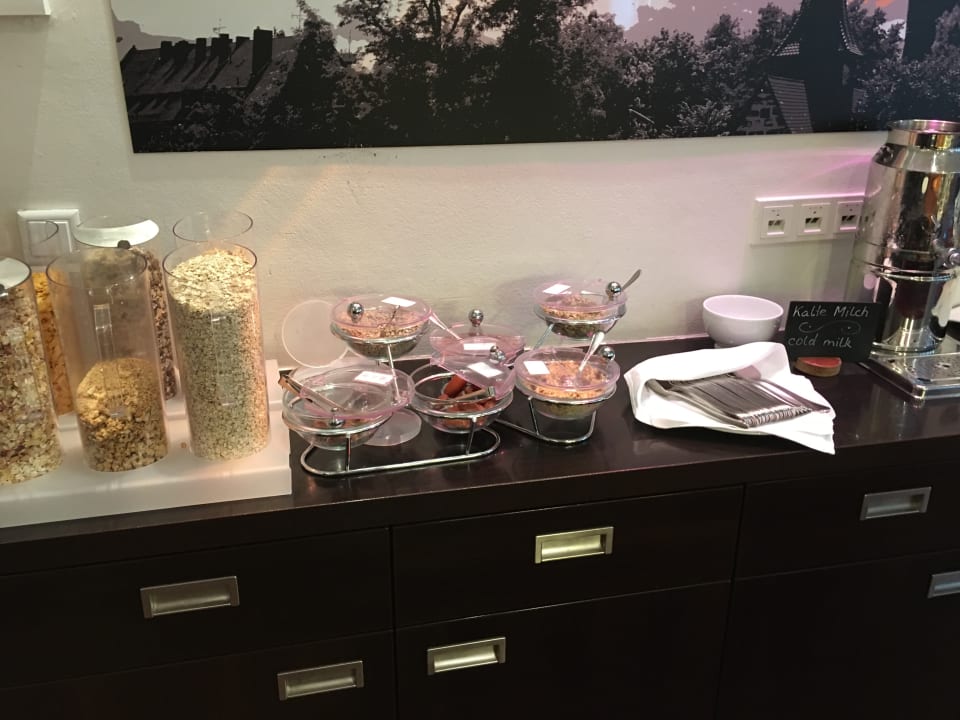 Gastro NOVINA HOTEL Tillypark