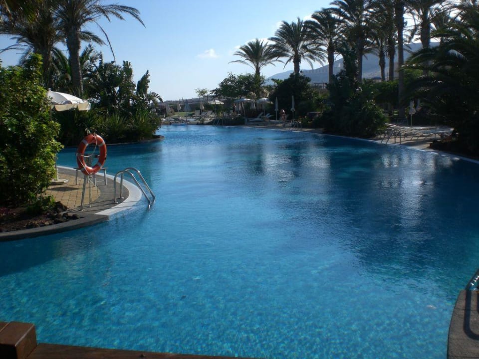 Pool R2 Pajara Beach