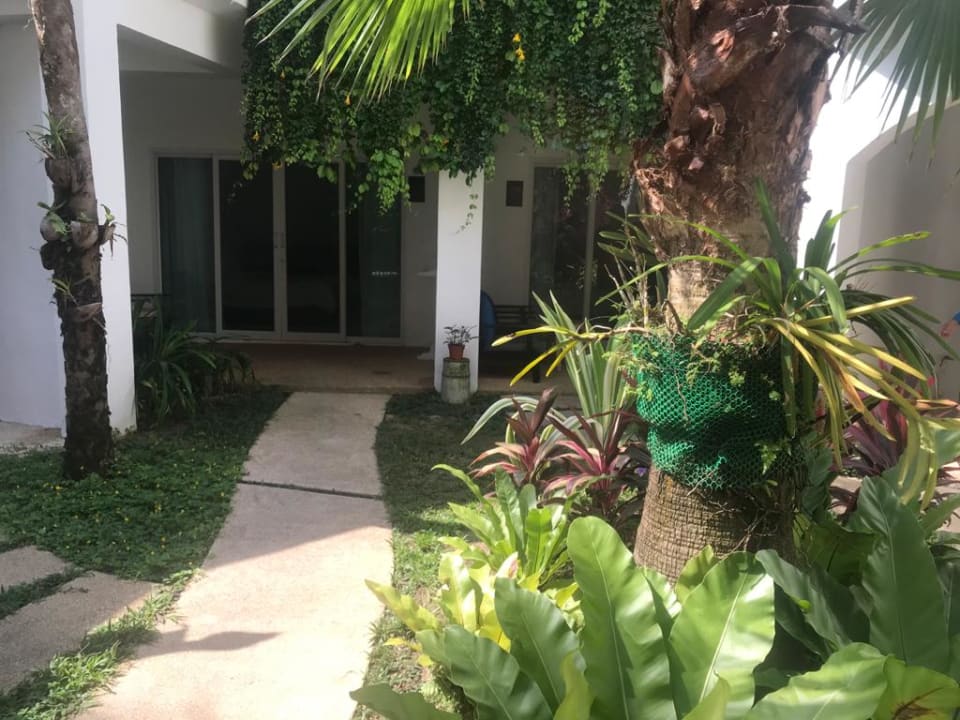 Außenansicht Ocean Breeze Resort