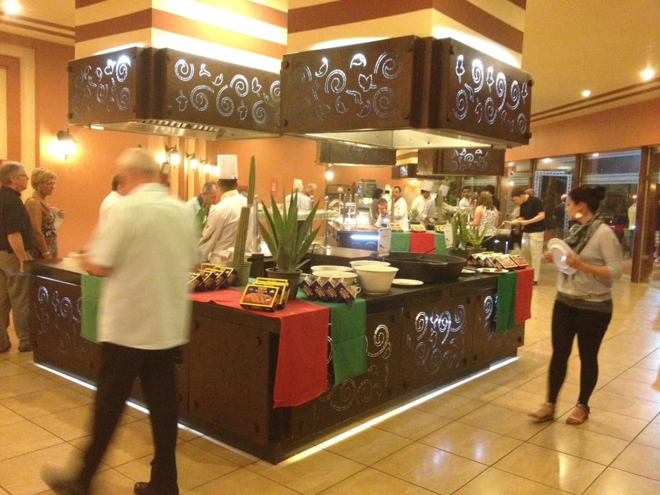 Büffet TUI MAGIC LIFE Redsina Sharm El Sheikh