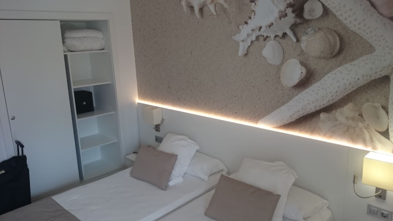 Zimmer BQ Can Picafort