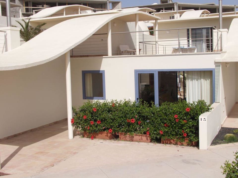 Frontansicht Hotel Villas Patio